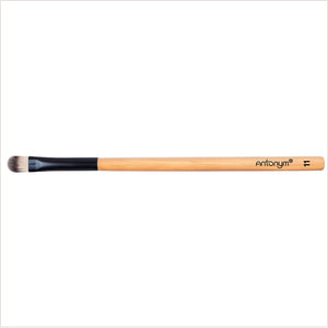 Cream Eyeshadow brush by Antonym cosmetics