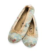 Massaging slippers by Holistic silk