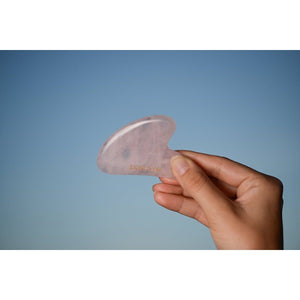 Gua sha Rose Quartz (Heart) by Skin Gym 